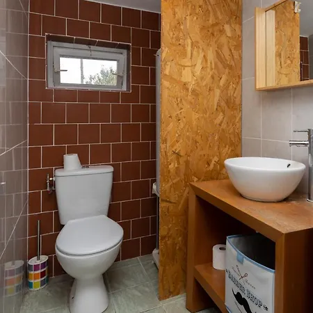 Petit Studio Dans Jardin Privatif Διαμέρισμα *