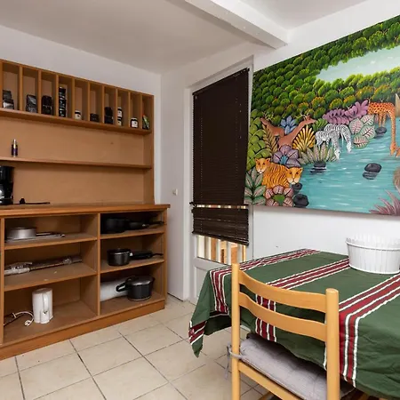 Petit Studio Dans Jardin Privatif Tarnos
